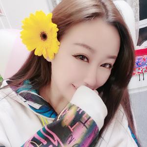 夫妻参加蒙面舞会的电影叫什么
