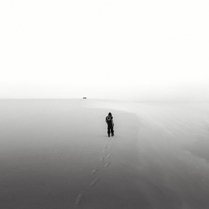 夫妻参加蒙面舞会的电影叫什么
